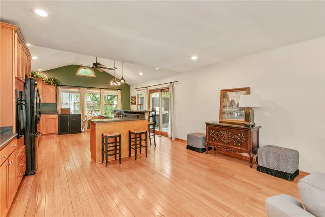 824 Casady Drive, Norwalk, IA 50211