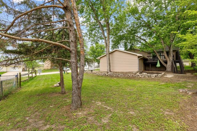 824 Casady Drive, Norwalk, IA 50211
