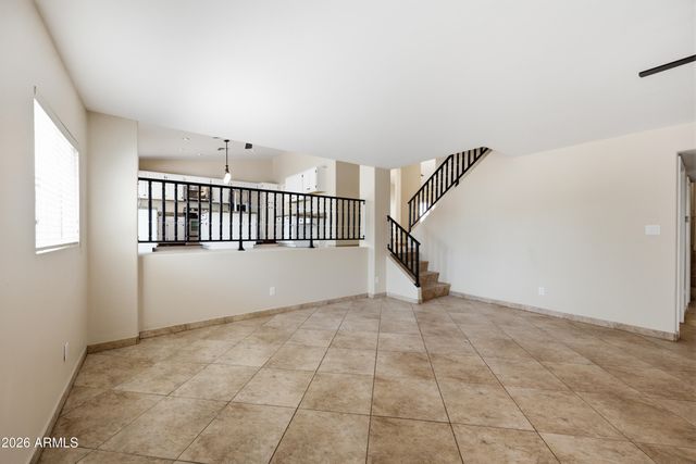 2743 E VERBENA Drive, Phoenix, AZ 85048