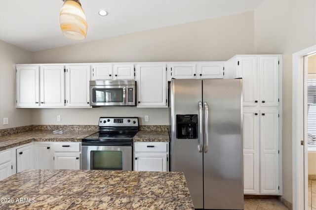 2743 E VERBENA Drive, Phoenix, AZ 85048