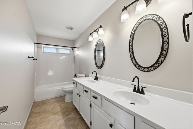 2743 E VERBENA Drive, Phoenix, AZ 85048