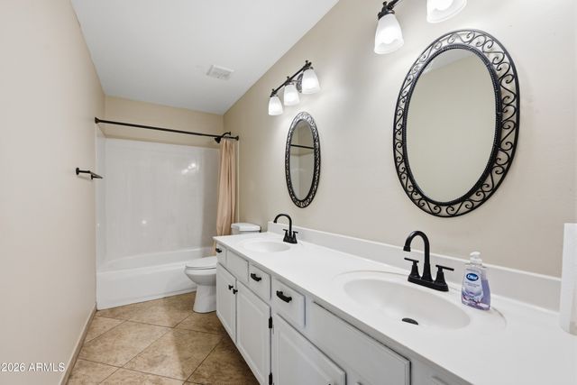 2743 E VERBENA Drive, Phoenix, AZ 85048