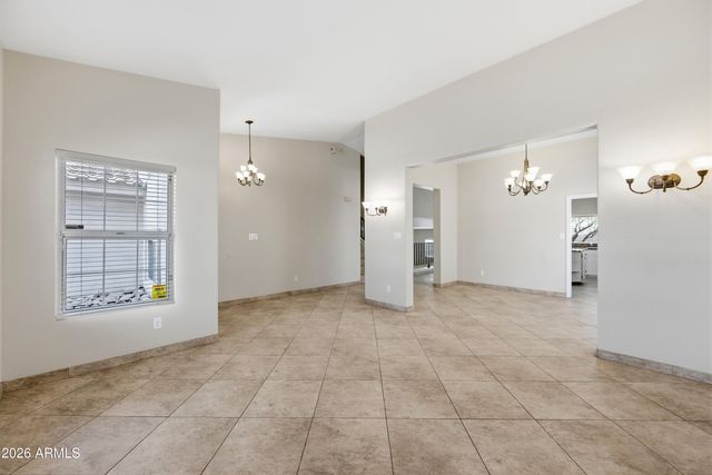 2743 E VERBENA Drive, Phoenix, AZ 85048