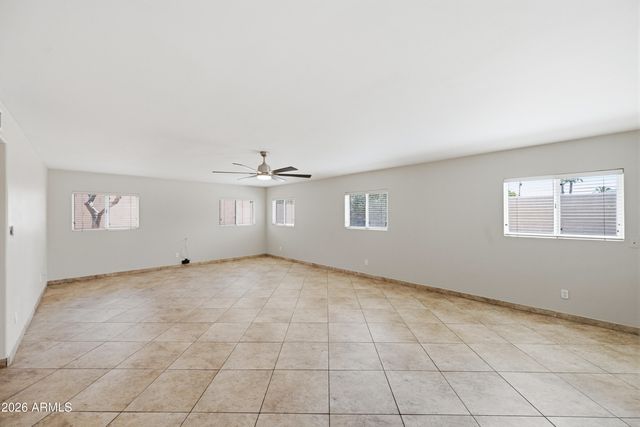 2743 E VERBENA Drive, Phoenix, AZ 85048