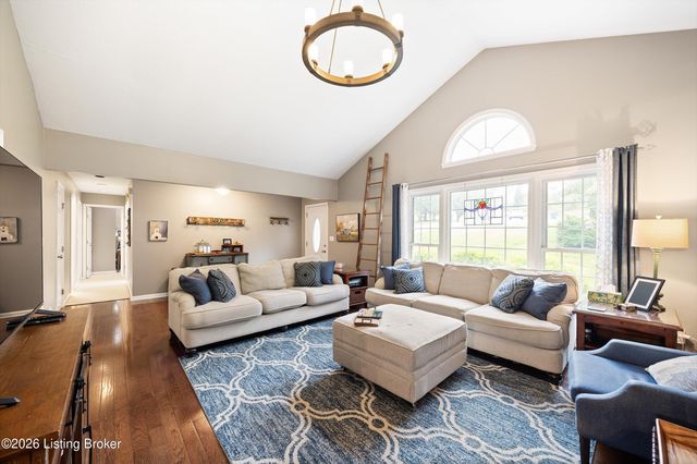 5401 Tarrant Ln, Crestwood, KY 40014