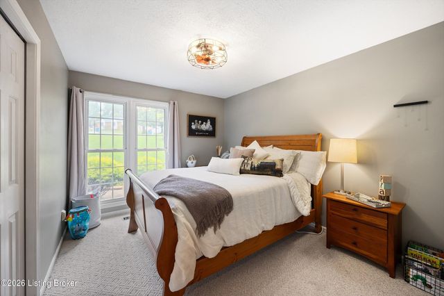 5401 Tarrant Ln, Crestwood, KY 40014