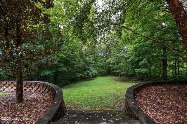 5401 Tarrant Ln, Crestwood, KY 40014