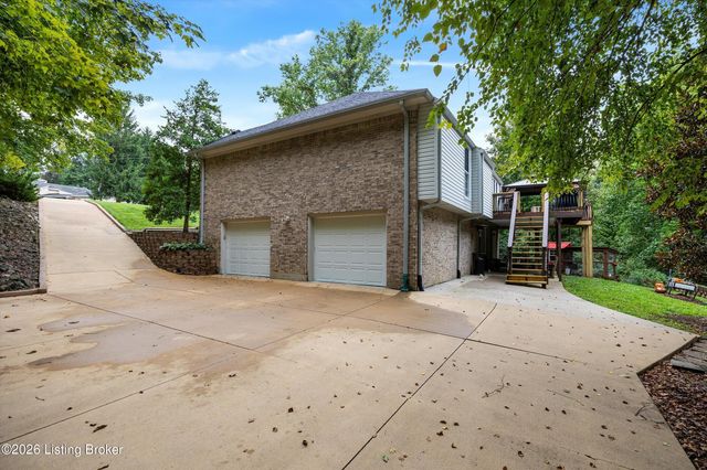5401 Tarrant Ln, Crestwood, KY 40014