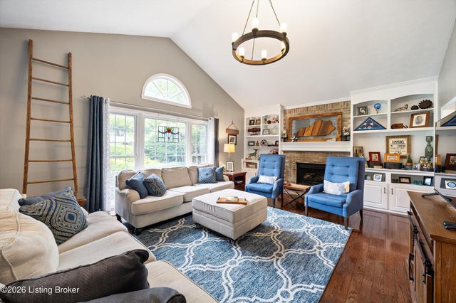 5401 Tarrant Ln, Crestwood, KY 40014