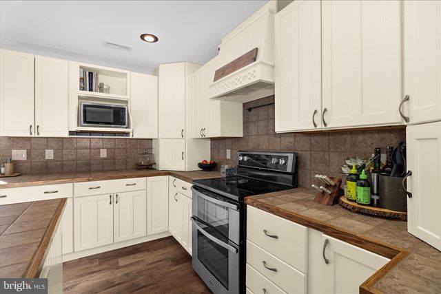 112 CHARITY LN, Queenstown, MD 21658