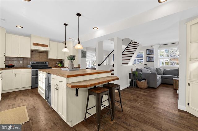 112 CHARITY LN, Queenstown, MD 21658