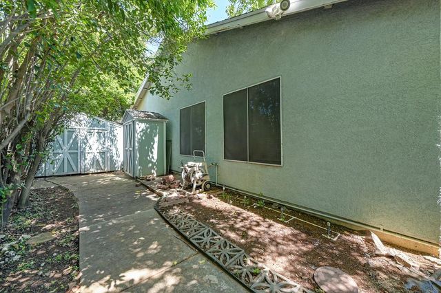 10000 Bromley Way, Sacramento, CA 95827