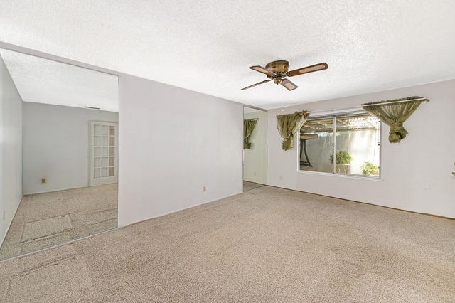 10000 Bromley Way, Sacramento, CA 95827