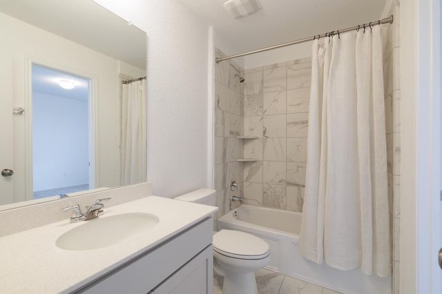 8015 Purple Aster PASS, Lago Vista, TX 78645