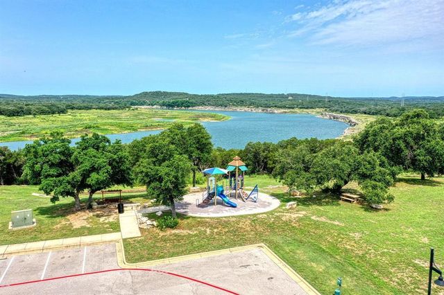 8015 Purple Aster PASS, Lago Vista, TX 78645