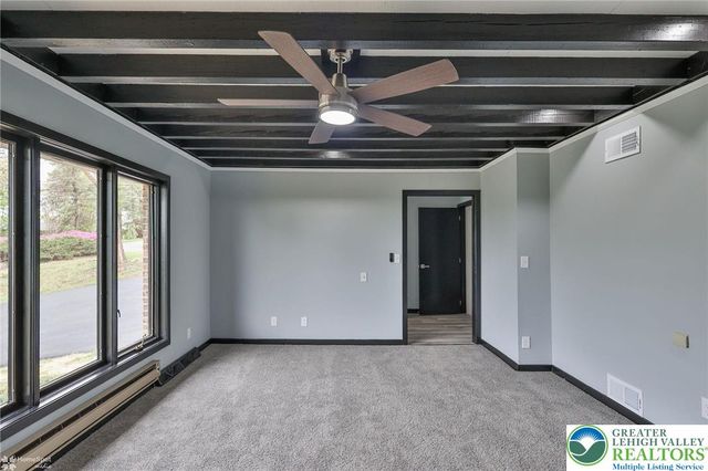 4410 Circle Drive, Lower Nazareth Twp, PA 18020