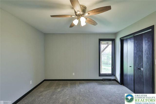 4410 Circle Drive, Lower Nazareth Twp, PA 18020