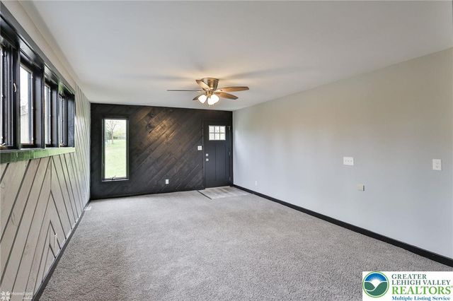 4410 Circle Drive, Lower Nazareth Twp, PA 18020