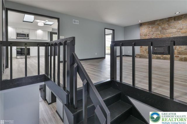 4410 Circle Drive, Lower Nazareth Twp, PA 18020