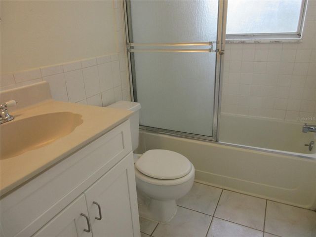 8216 FAIRWAYS CIRCLE C102, Ocala, FL 34472