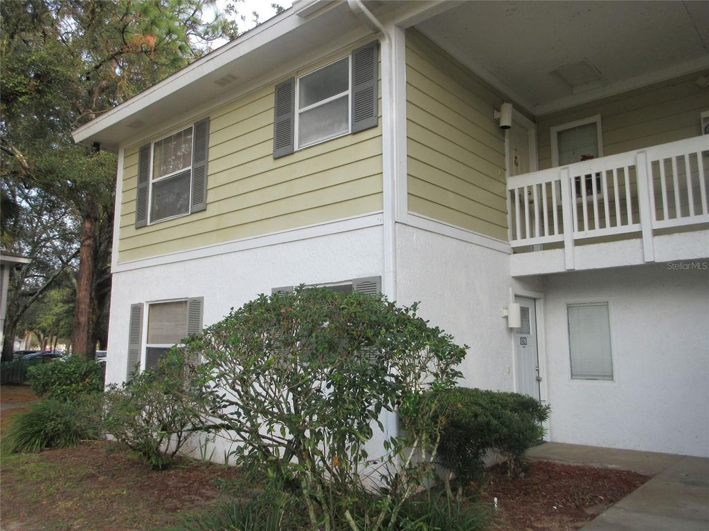 8216 FAIRWAYS CIRCLE C102, Ocala, FL 34472