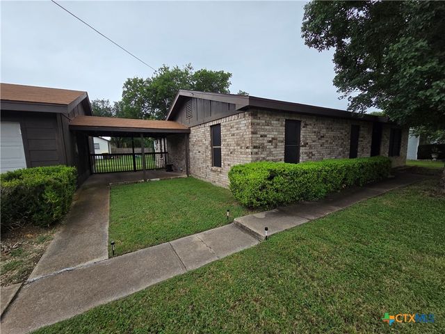 1301 W Mesquite Street, Little River Academy, TX 76554