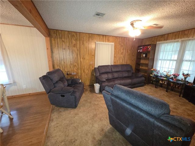 1301 W Mesquite Street, Little River Academy, TX 76554