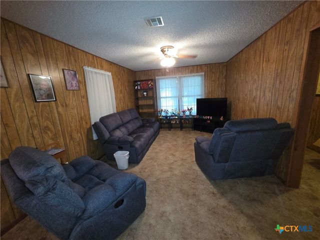 1301 W Mesquite Street, Little River Academy, TX 76554