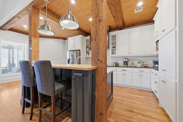 7201 Skipping Stone Drive, Edmond, OK 73034