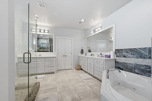 7201 Skipping Stone Drive, Edmond, OK 73034