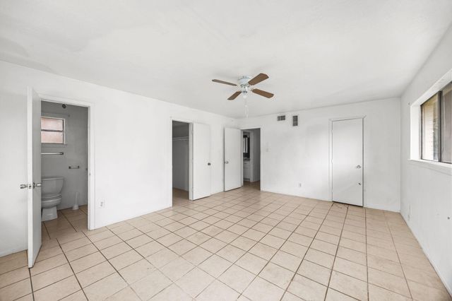 1857 Capri Lane, Seabrook, TX 77586