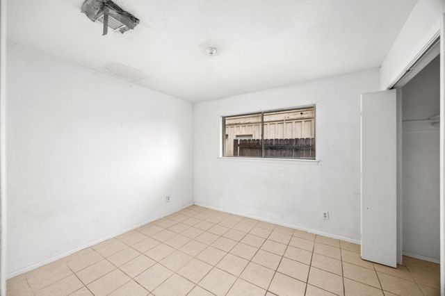 1857 Capri Lane, Seabrook, TX 77586