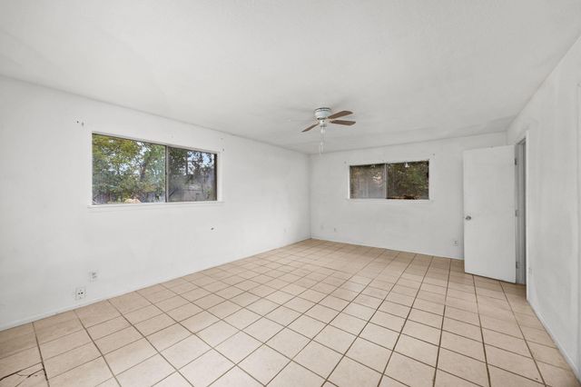 1857 Capri Lane, Seabrook, TX 77586