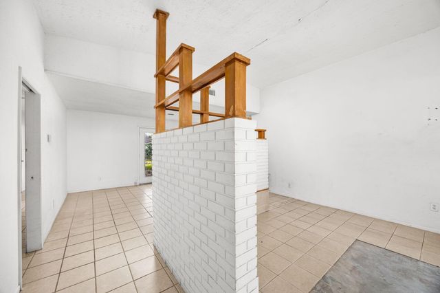 1857 Capri Lane, Seabrook, TX 77586