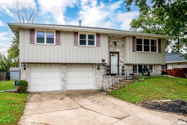 3508 W BONNAIRE Court, Peoria, IL 61615