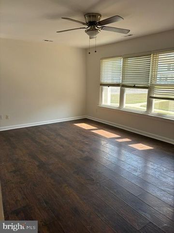 21 LOCUST CT, Sicklerville, NJ 08081