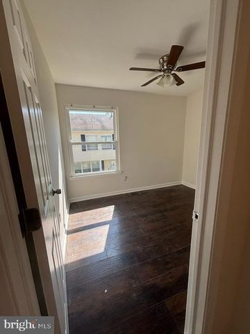 21 LOCUST CT, Sicklerville, NJ 08081