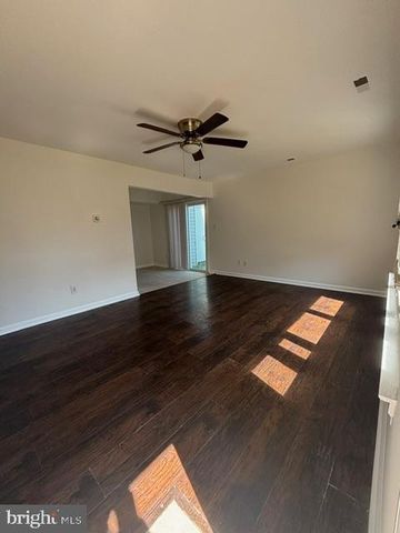 21 LOCUST CT, Sicklerville, NJ 08081