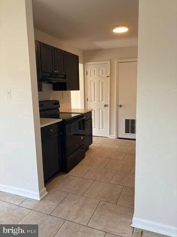 21 LOCUST CT, Sicklerville, NJ 08081