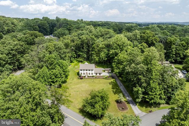 2225 LAUREL SPRINGS DR, Narvon, PA 17555