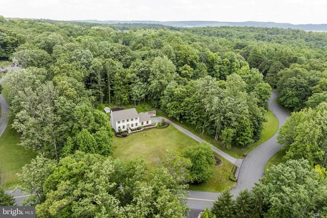 2225 LAUREL SPRINGS DR, Narvon, PA 17555