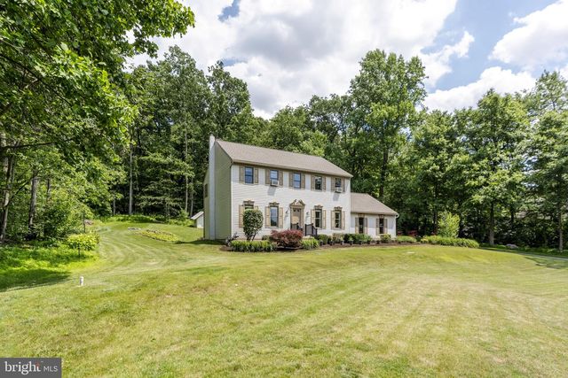 2225 LAUREL SPRINGS DR, Narvon, PA 17555