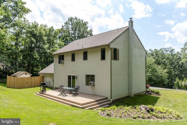 2225 LAUREL SPRINGS DR, Narvon, PA 17555