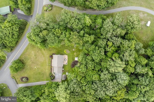 2225 LAUREL SPRINGS DR, Narvon, PA 17555