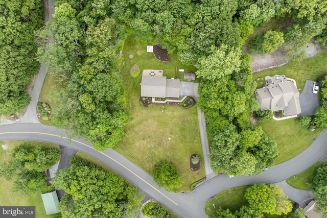 2225 LAUREL SPRINGS DR, Narvon, PA 17555