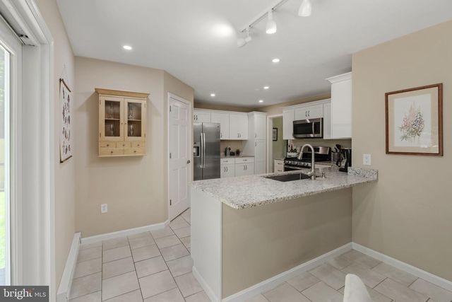 2225 LAUREL SPRINGS DR, Narvon, PA 17555