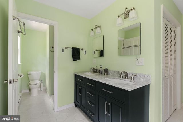2225 LAUREL SPRINGS DR, Narvon, PA 17555