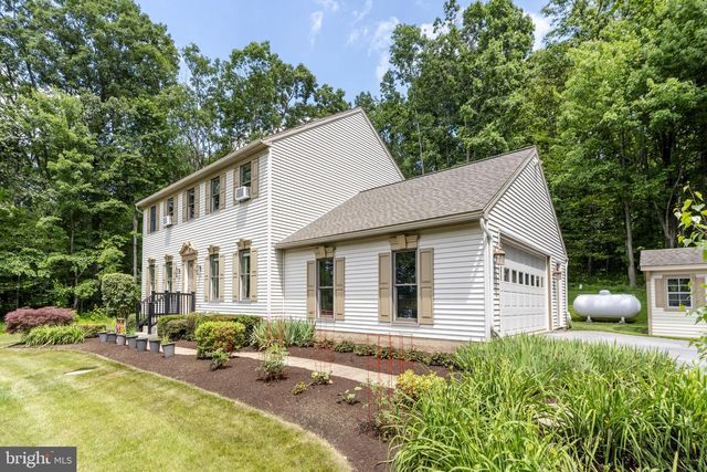 2225 LAUREL SPRINGS DR, Narvon, PA 17555