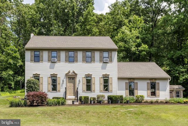 2225 LAUREL SPRINGS DR, Narvon, PA 17555