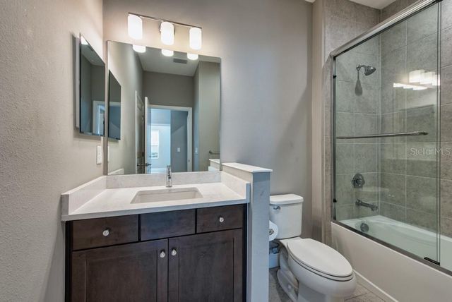 4311 STAR APPLE TERRACE, Bradenton, FL 34203